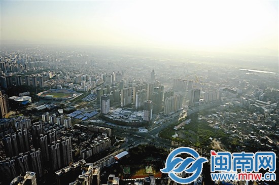 寶龍城市廣場(chǎng)