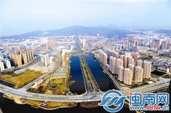 城東片區(qū)住宅區(qū)和海峽體育中心