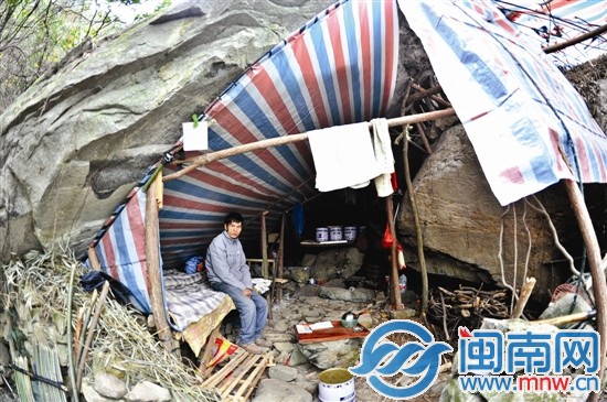 十年來一直在盤算著這種離居的山野生活