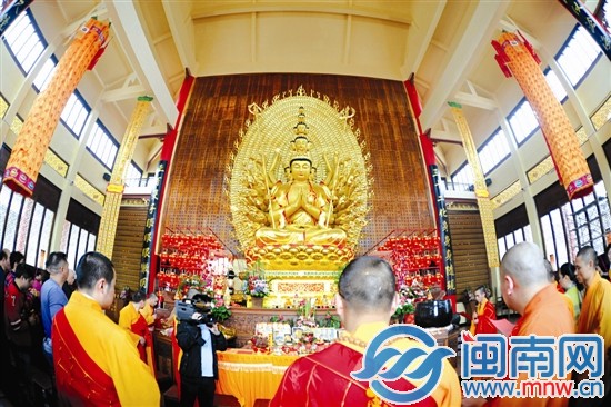 碧云巖禪寺千手觀音高12米