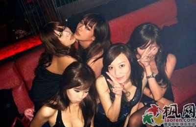 鄭州皇家一號美女照片