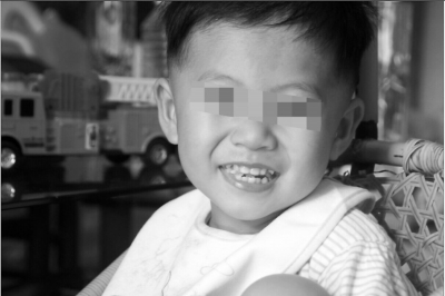 見到義工們，千千很開心。